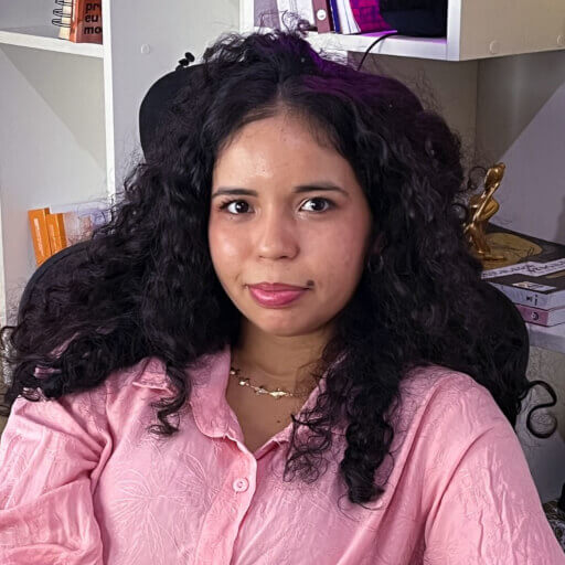 Fotografia da psicologa Dalila Rodrigues